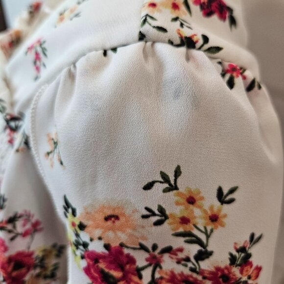 No Boundaries Floral Blouse XL Button Front Criss-Cross Back Recycled Poly - Picture 9 of 15